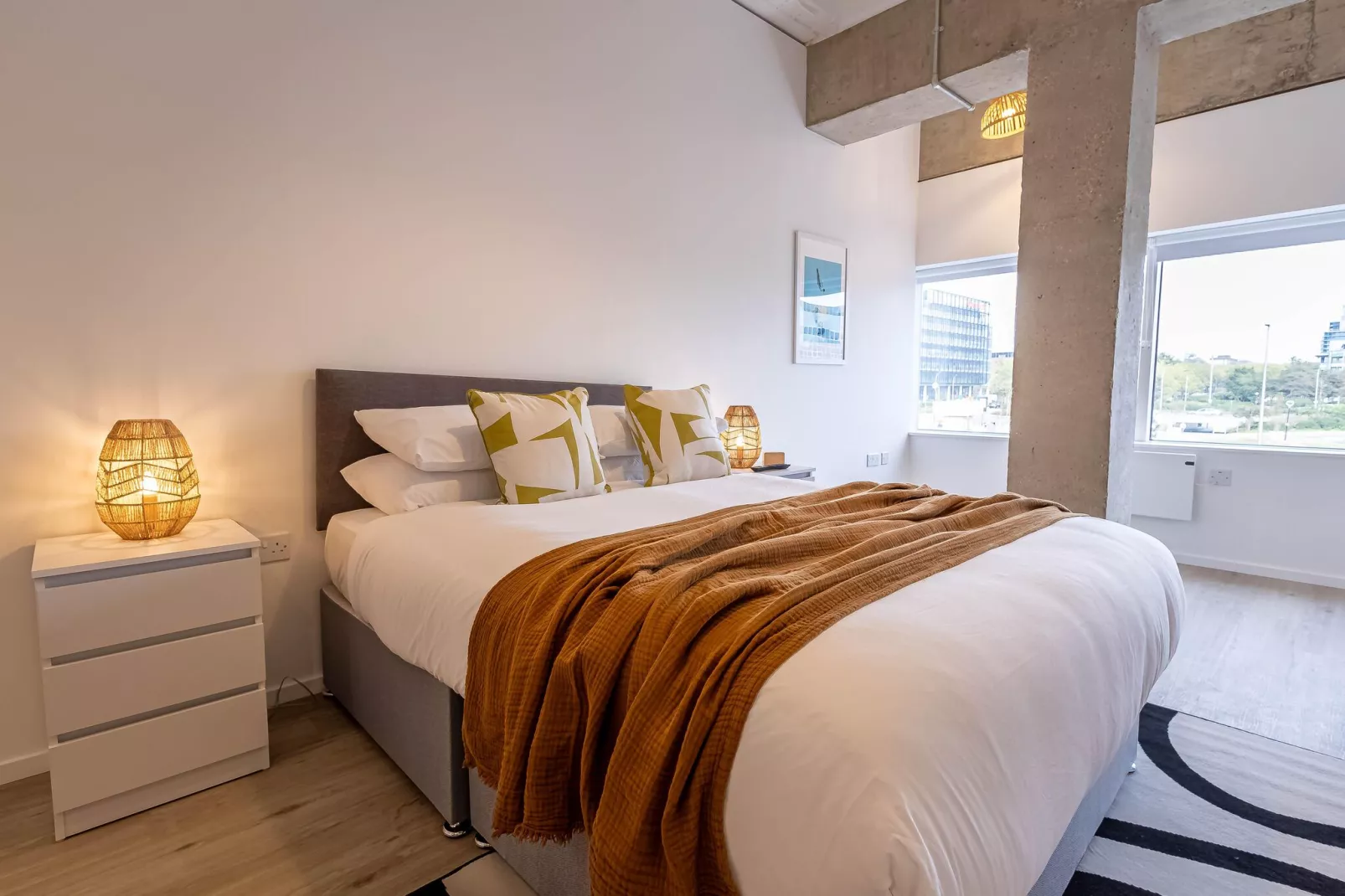 1 Bedroom Luxe Apartment 1 Bathroom Milton Keynes-Slaapkamer