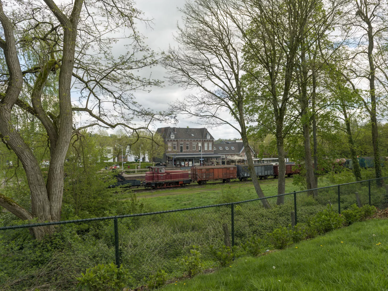 De Smokkelaar bg 127-Buiten