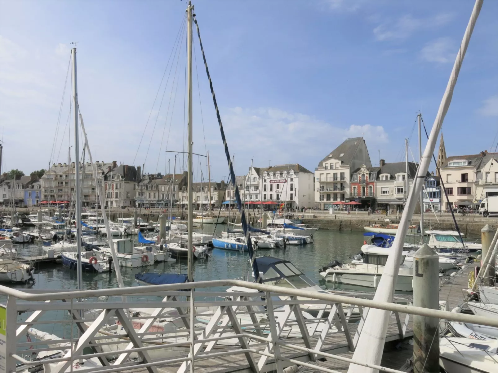 Les Voiles de La Baule-Buiten