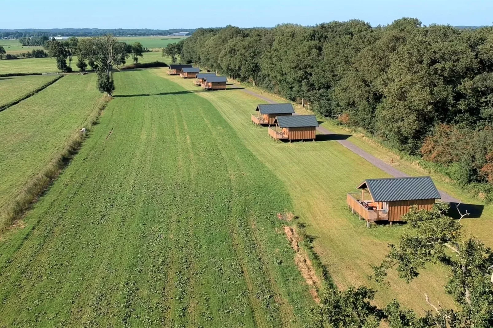 Sfeervolle Acker Lodge A-Buitenkant zomer