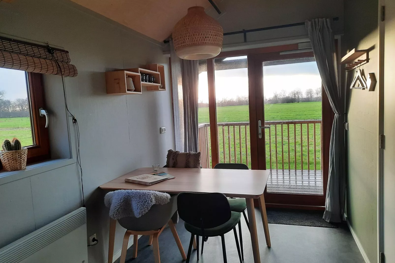 Sfeervolle Acker Lodge B-Woonkamer