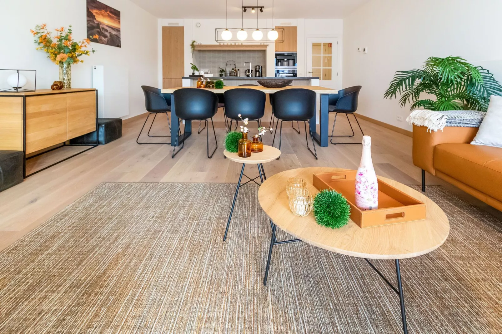 Crystal Sea View Appartement-Eetkamer