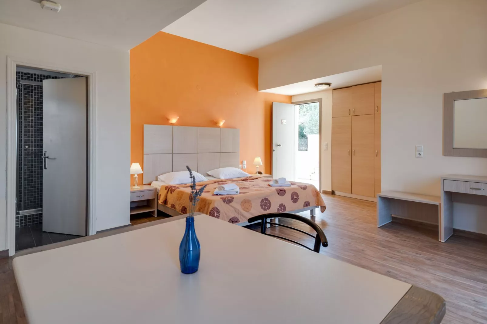 Heerlijke studio op Lesbos met zwembad-Slaapkamer