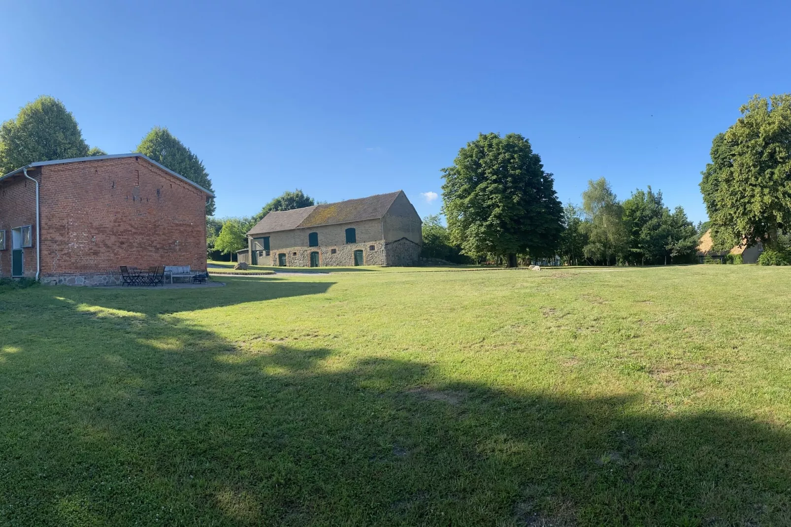 Ferienwohnung Am Alten Gutshof-Buitenkant zomer