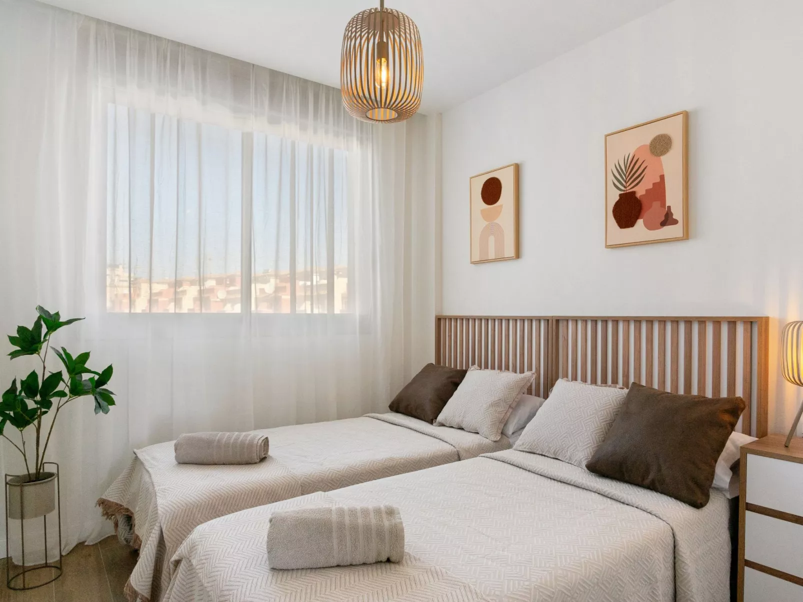 Ema Residencial 63-Binnen