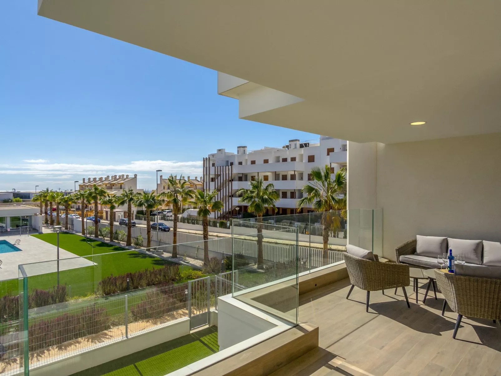 Ema Residencial 63-Buiten