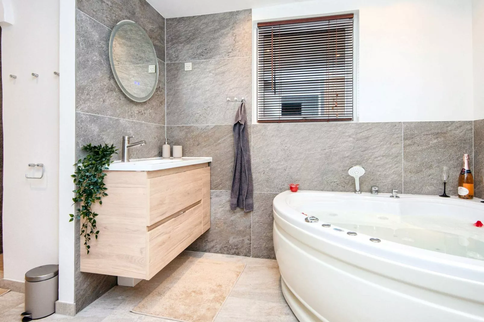 7 persoons vakantie huis in Knebel-By Traum-Binnen