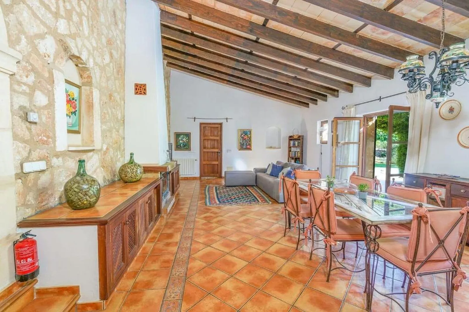 Villa Primera - Sa Palmera-Woonkamer