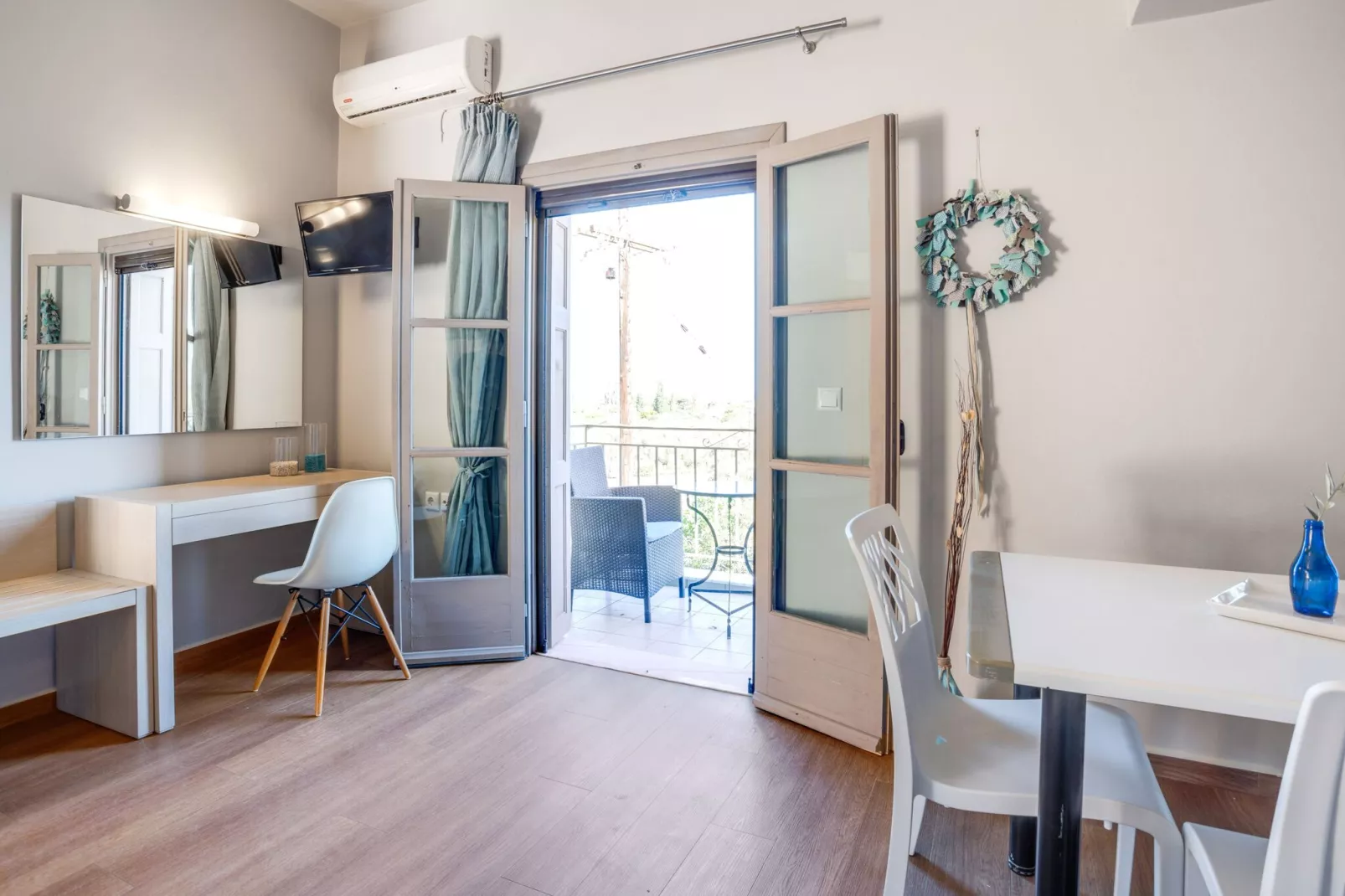 Fijne studio op Lesbos met een balkon-Hal-ontvangst