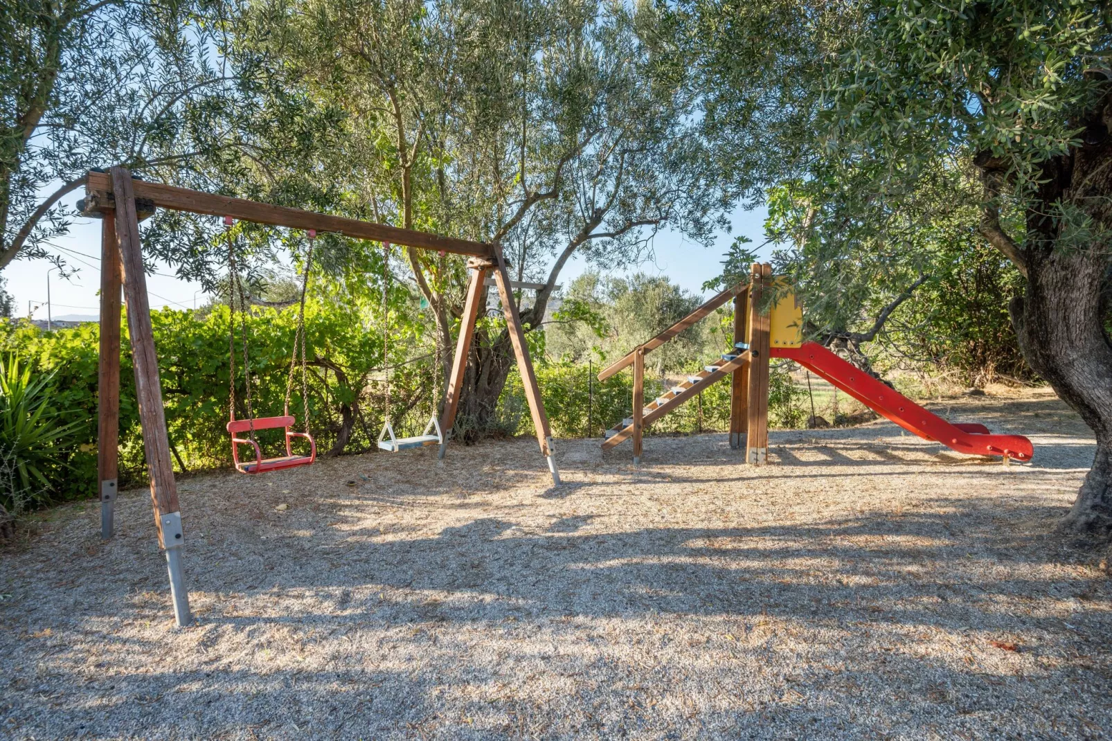 Fijne studio op Lesbos met een balkon-Parkfaciliteiten