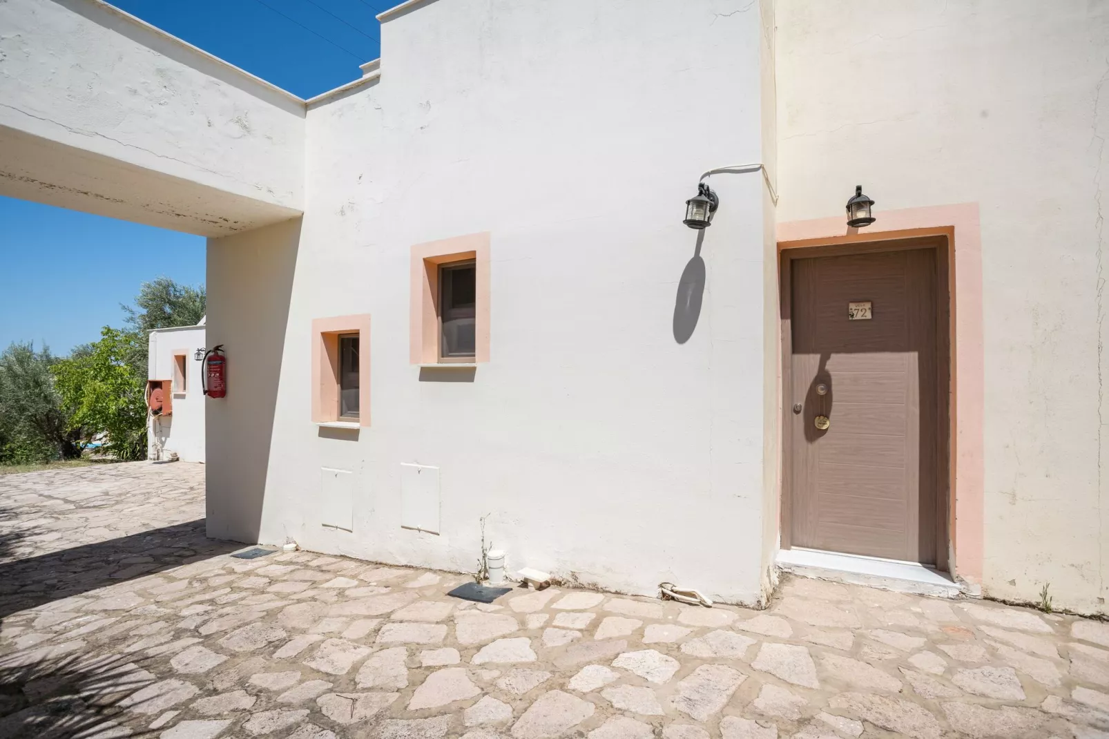 Fijne studio op Lesbos met een balkon-Buitenkant zomer