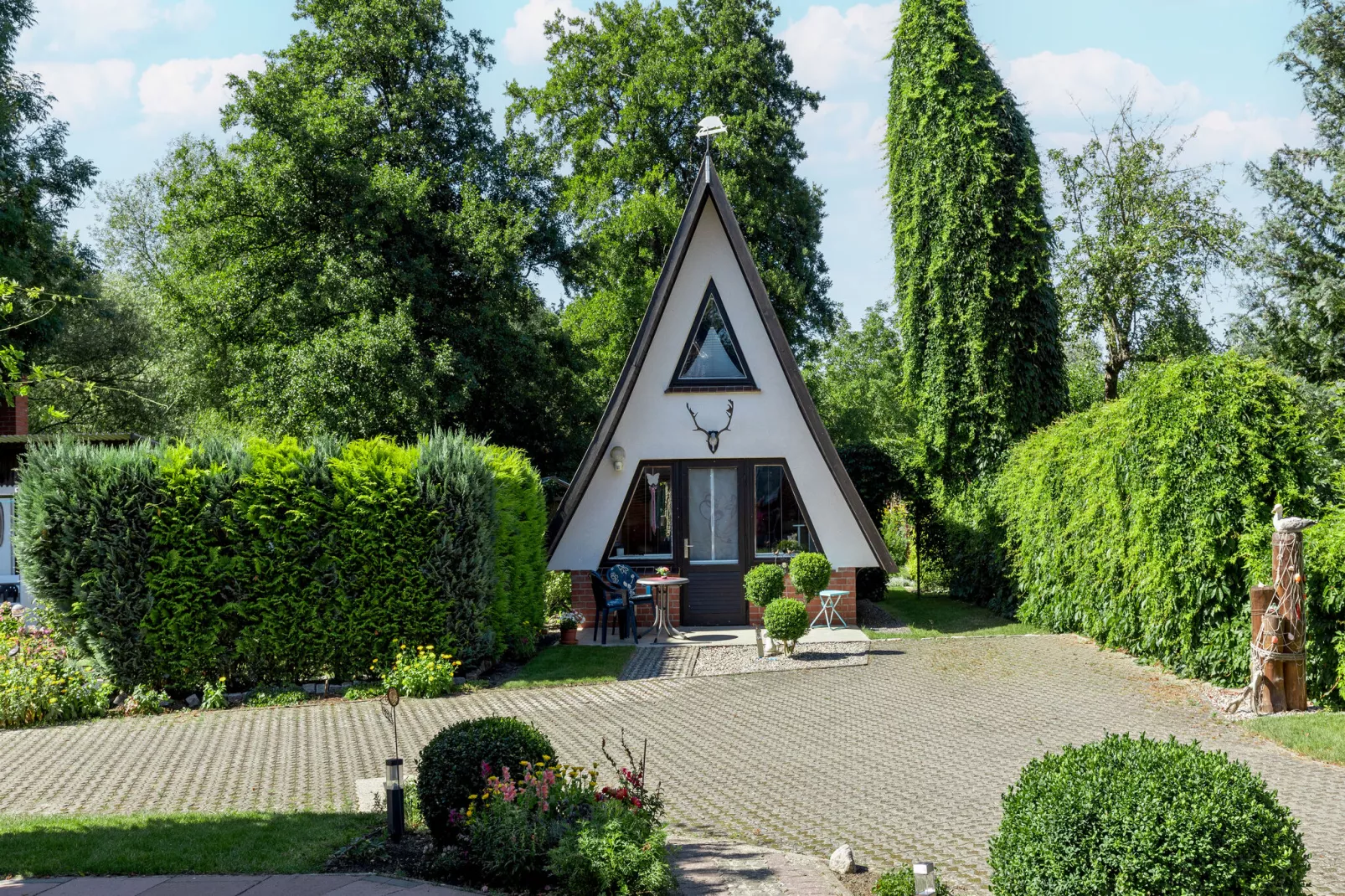 Finnhütte-Buitenkant zomer