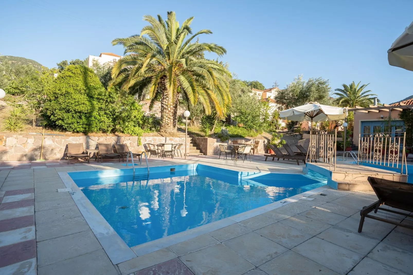 poolofhouse