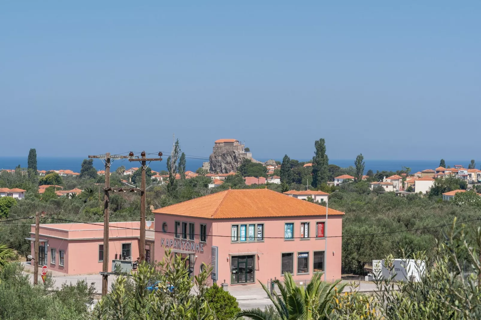 Aangename studio op Lesbos met een balkon-Uitzicht zomer