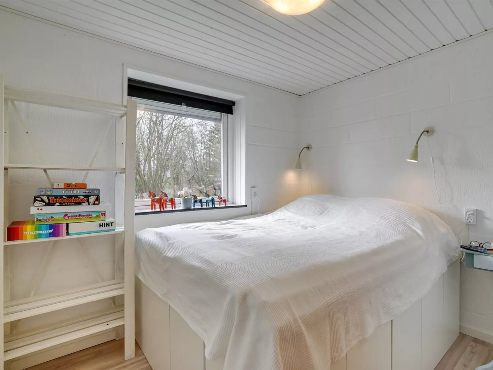 "Hendrina" - 500m from the sea-Binnen