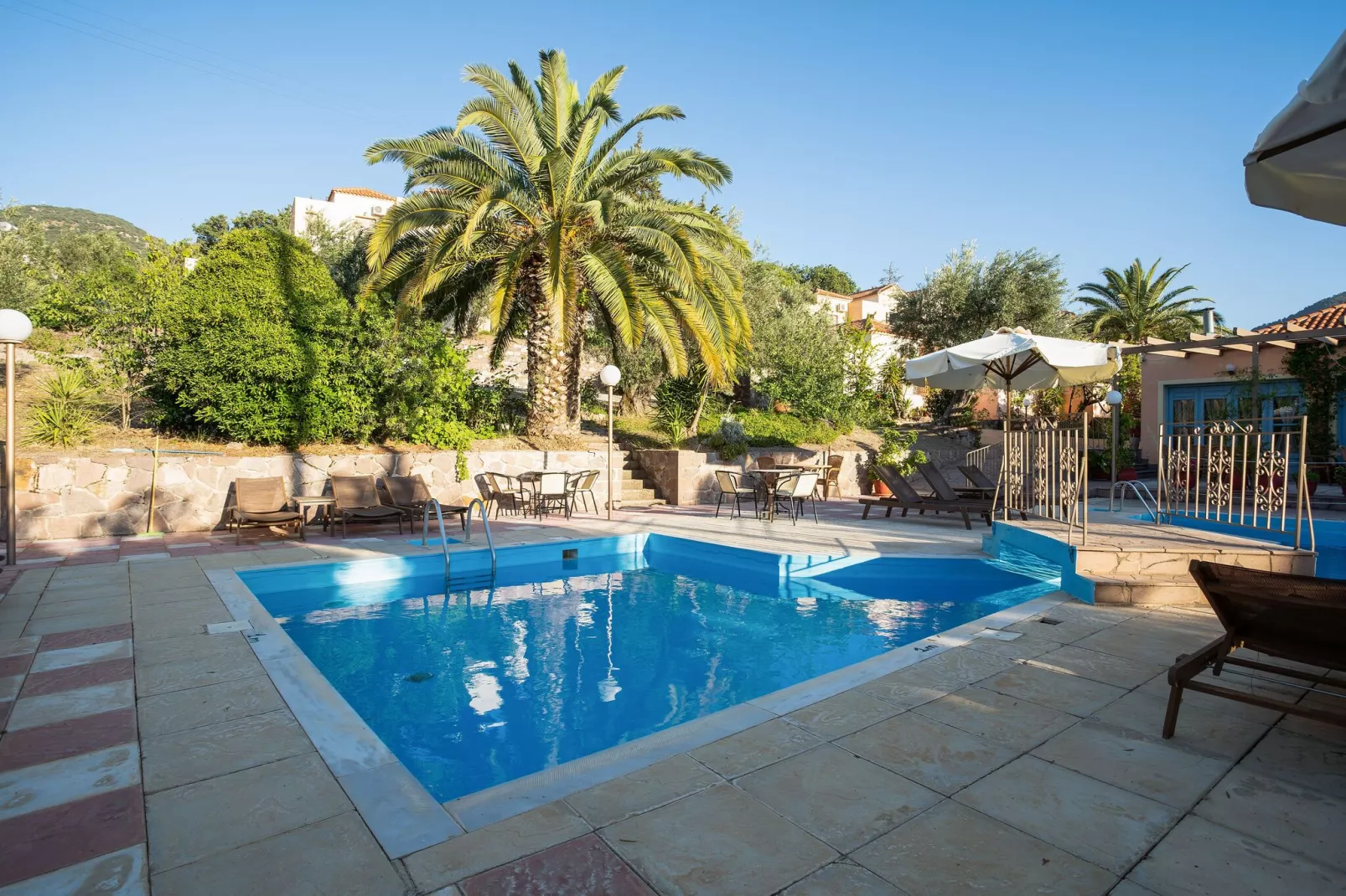poolofhouse