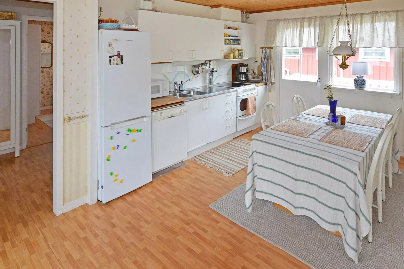 Charmant vakantiehuis met terras-By Traum-Binnen
