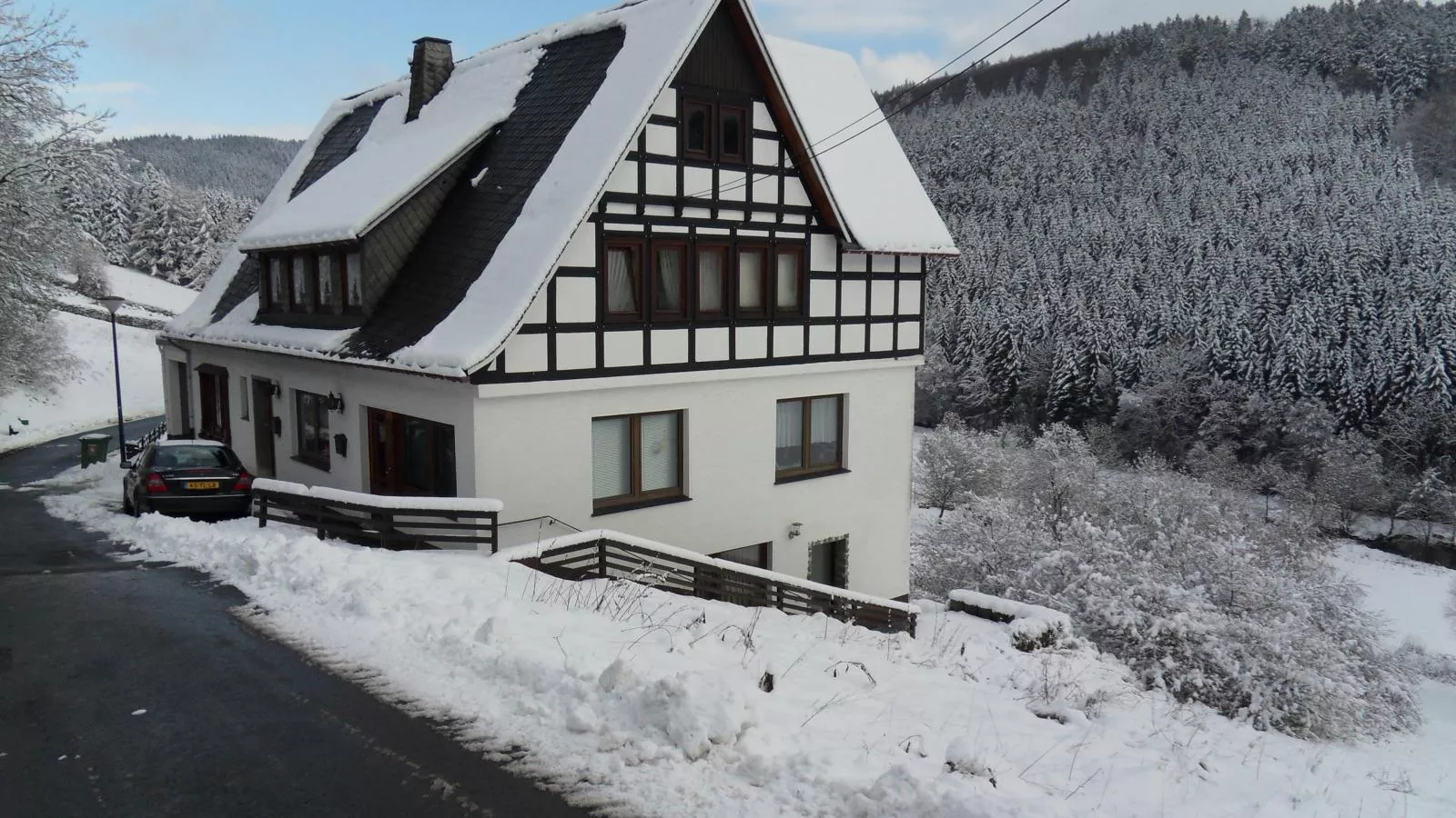 Kurhaus am Nordenau-Exterieur winter