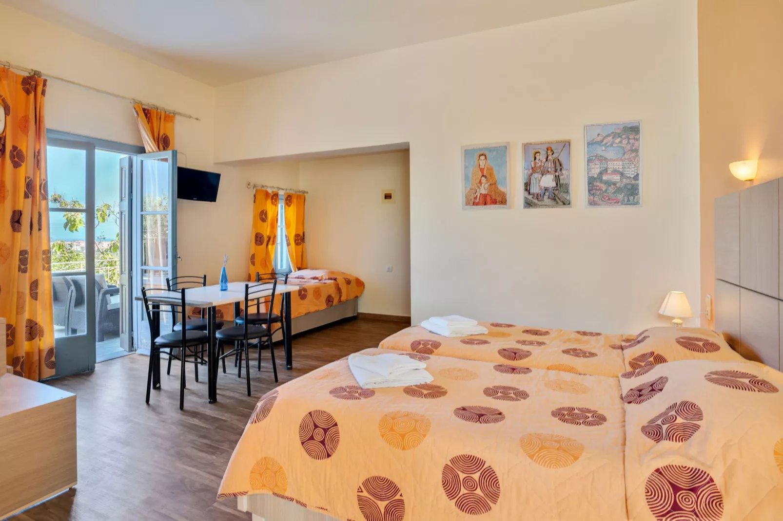 Leuke studio op Lesbos met een gedeeld zwembad-Slaapkamer