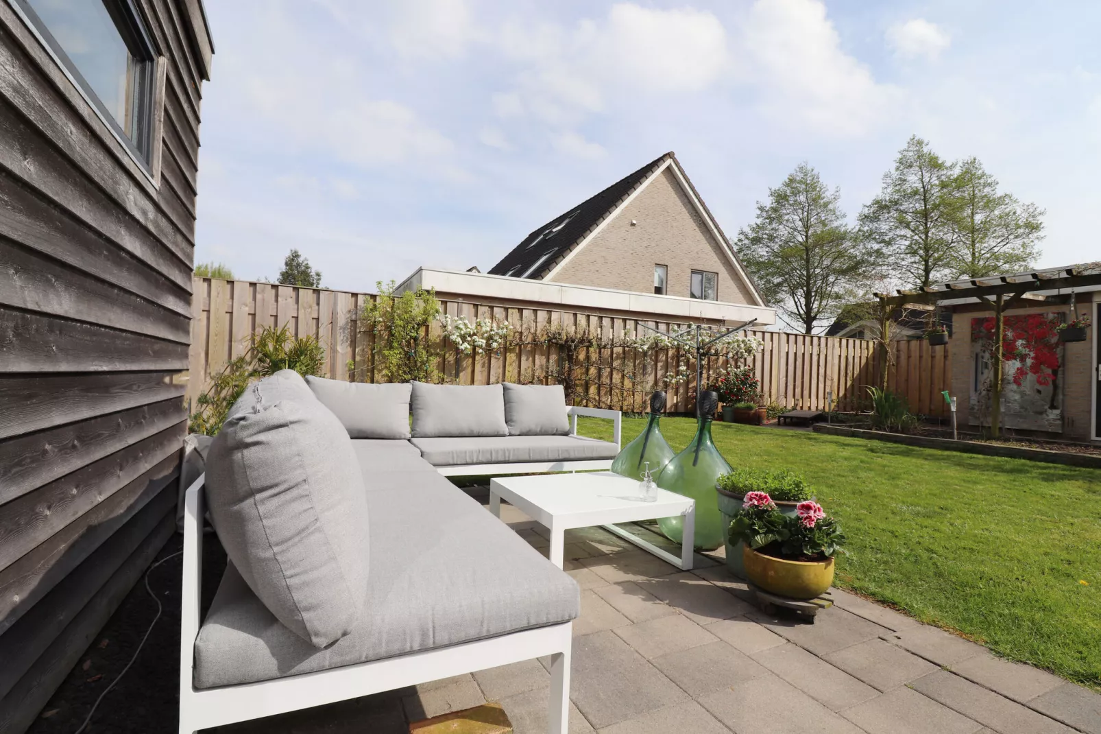 Vakantiehuis in zonnig Grou