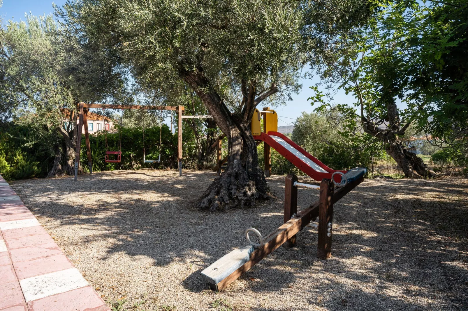 Leuke studio op Lesbos met een gedeeld zwembad-Tuinen zomer