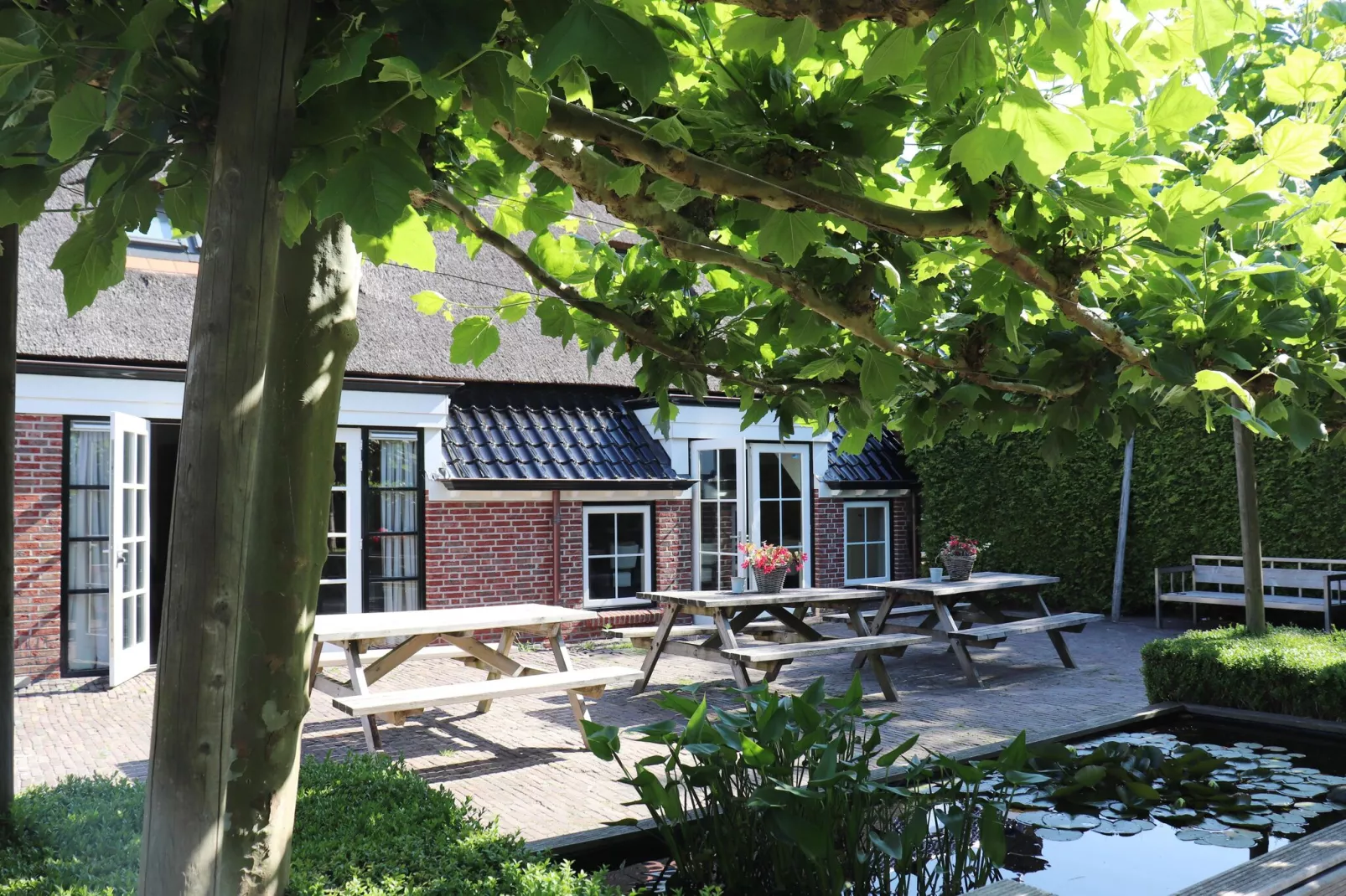 Heide State familie villa-Tuinen zomer