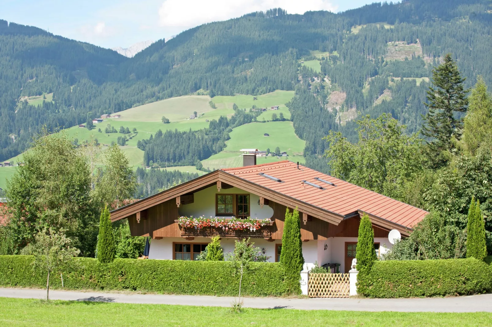 Schönes Appartement in Skigebietsnähe in Kirchberg-Buitenkant zomer