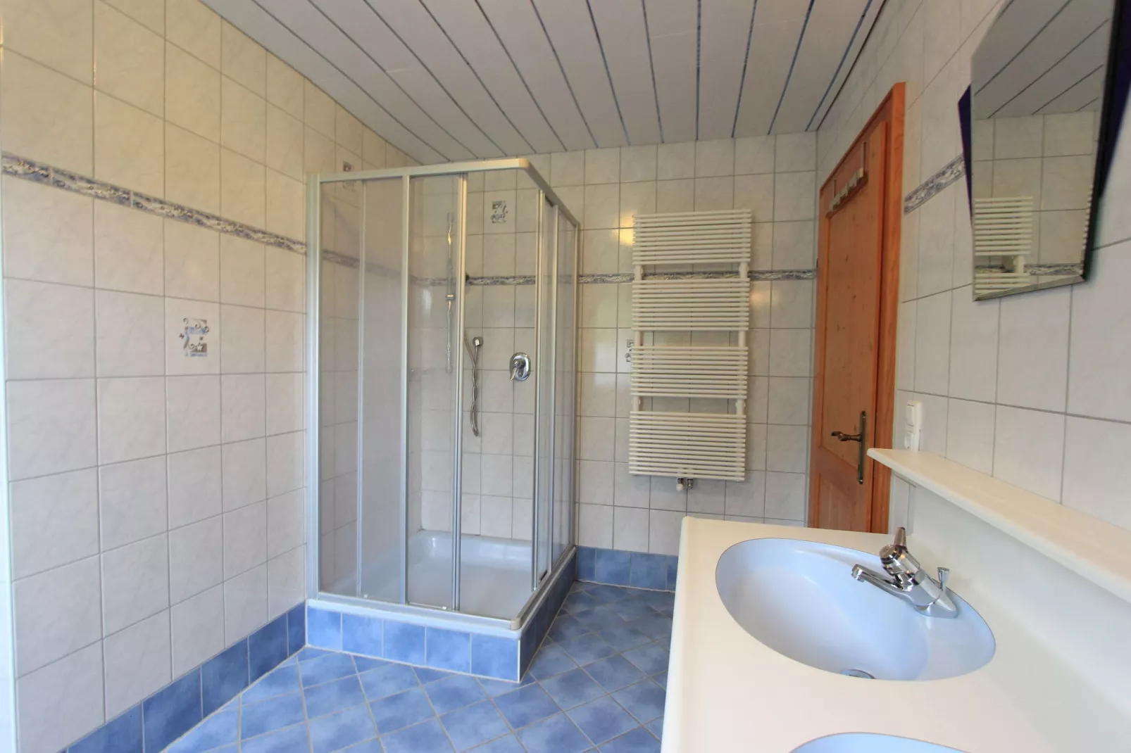 Schönes Appartement in Skigebietsnähe in Kirchberg-Badkamer