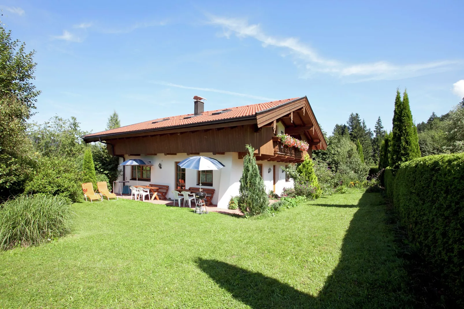 Schönes Appartement in Skigebietsnähe in Kirchberg-Tuinen zomer