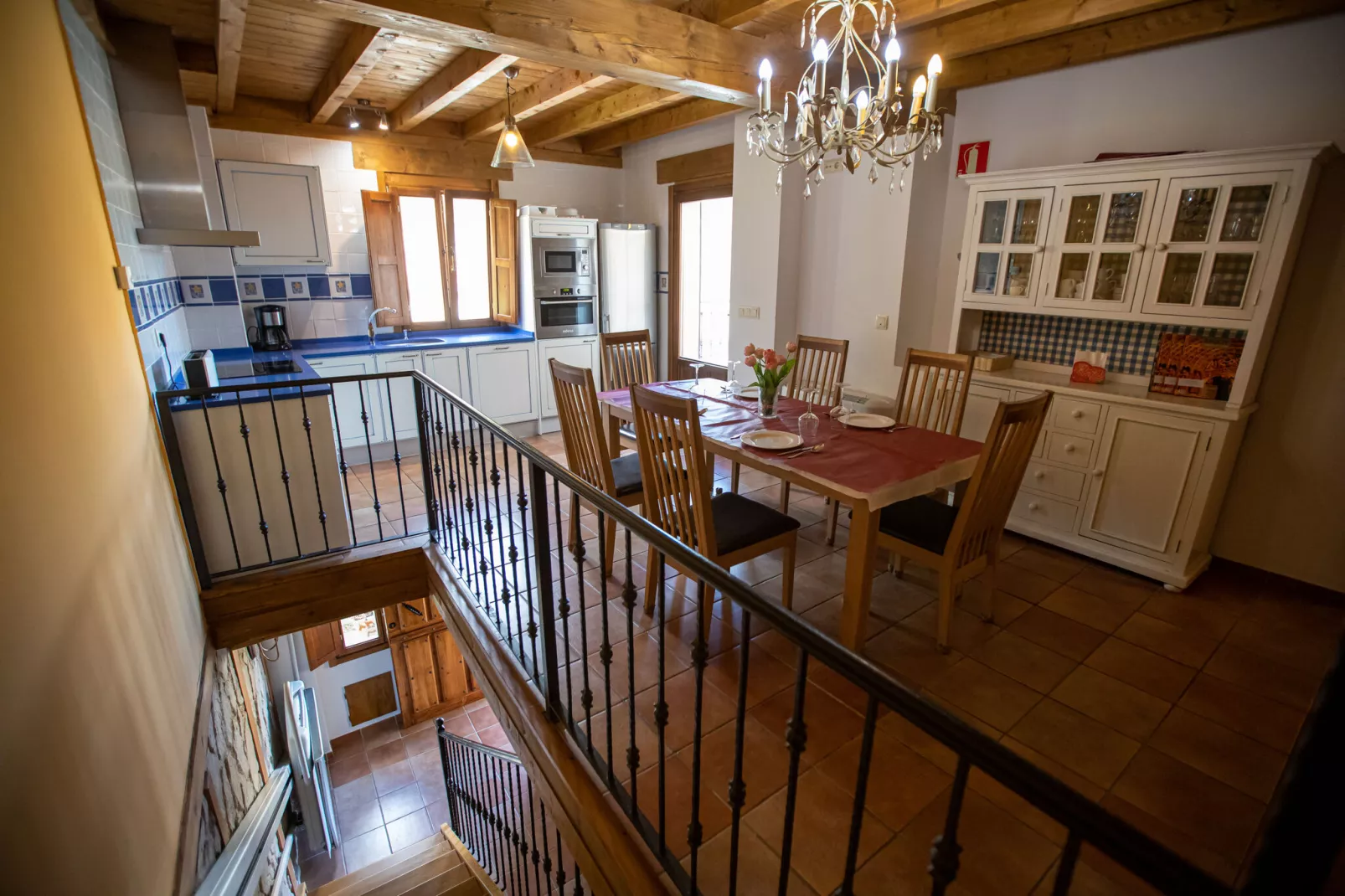 Casa Rural Poza de la Torca II-Eetkamer