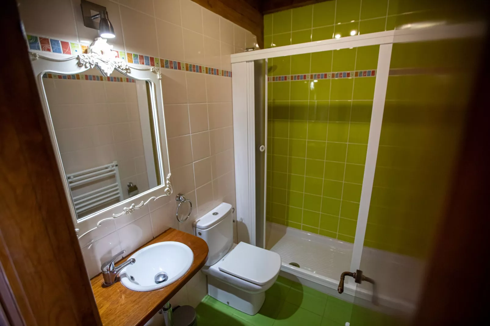 Casa Rural Poza de la Torca II-Badkamer
