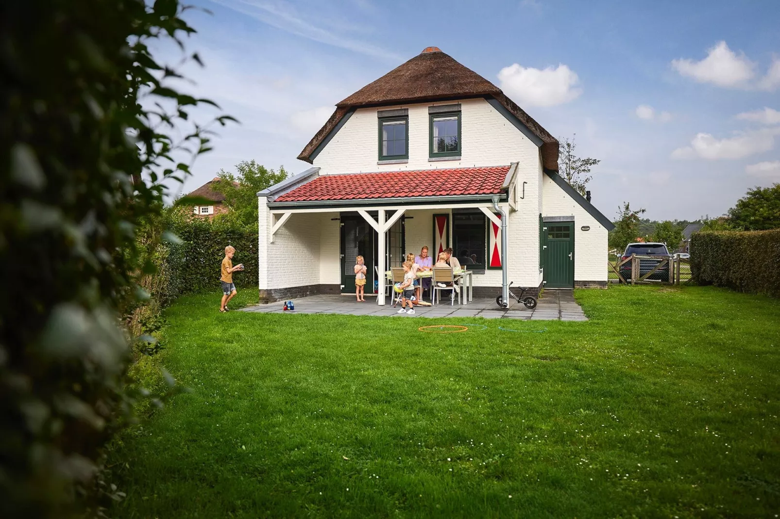 Buitenhof De Leistert 16-Buitenkant zomer