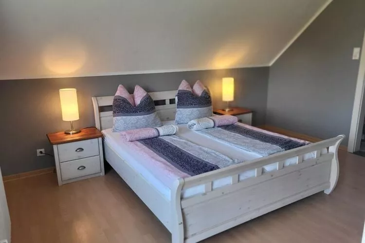Ferienhaus mit großem Grundstück in Friederikensiel