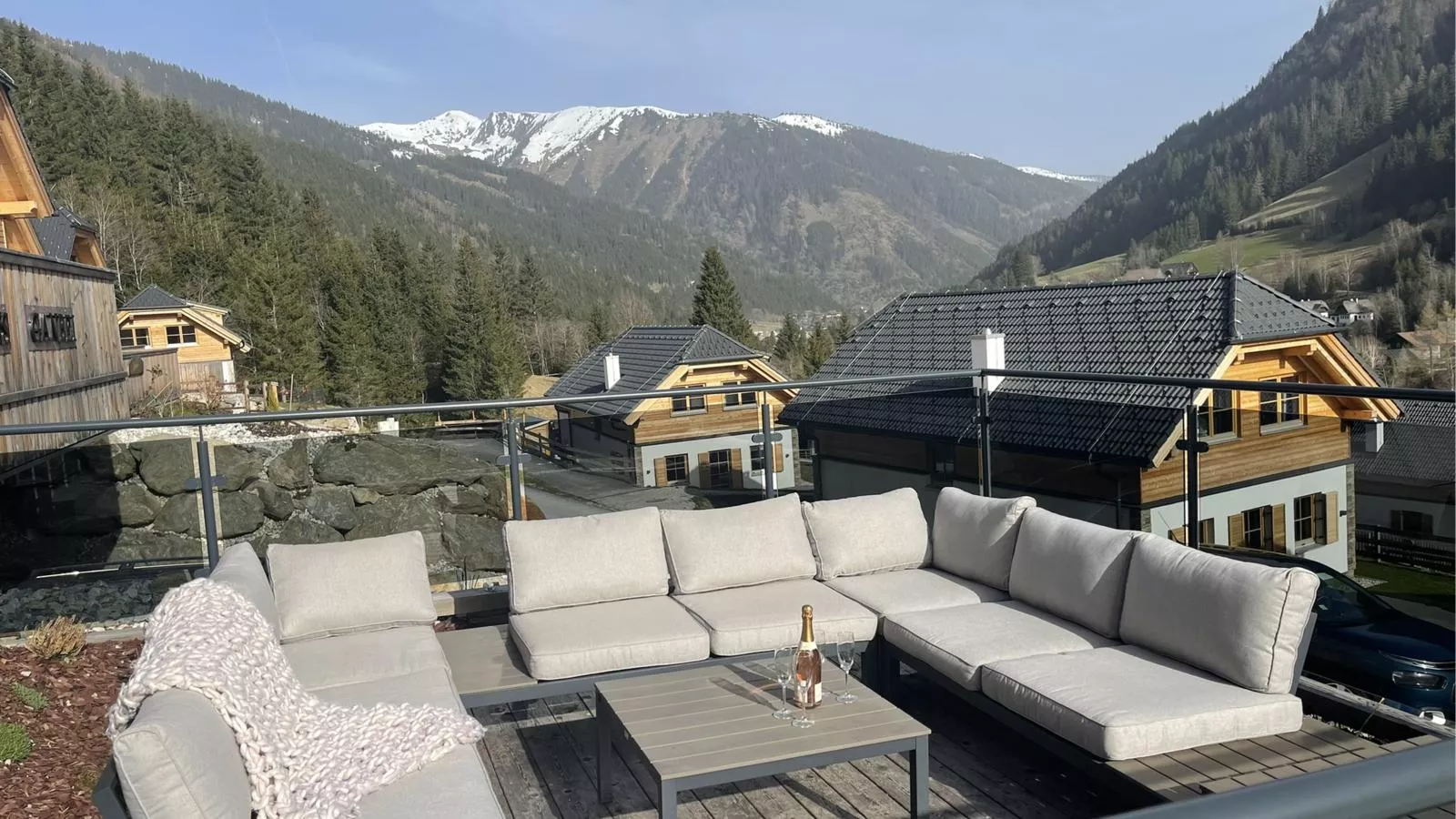 Haus Ganbei-Terrasbalkon