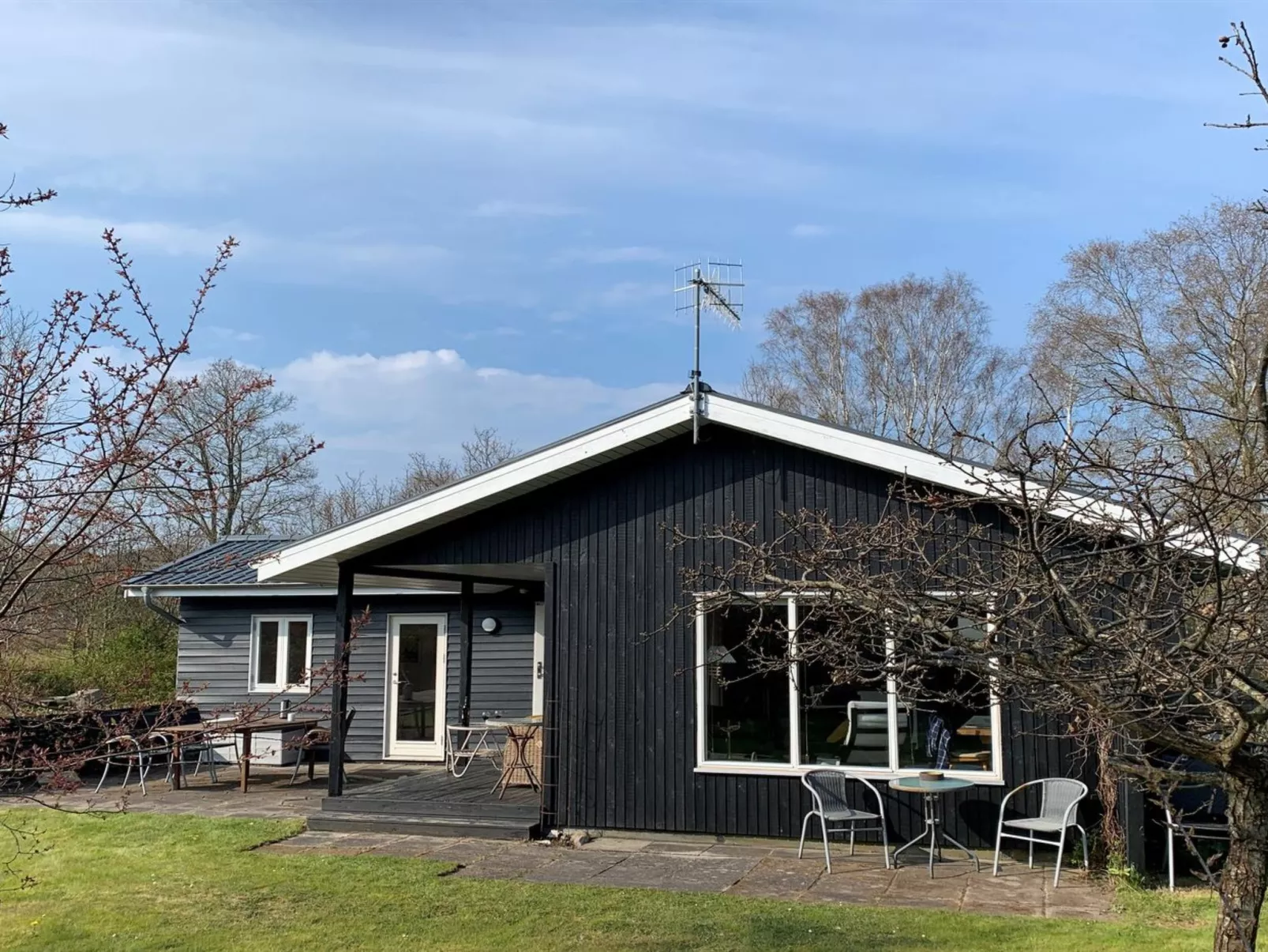 "Norell" - 800m from the sea-Buiten
