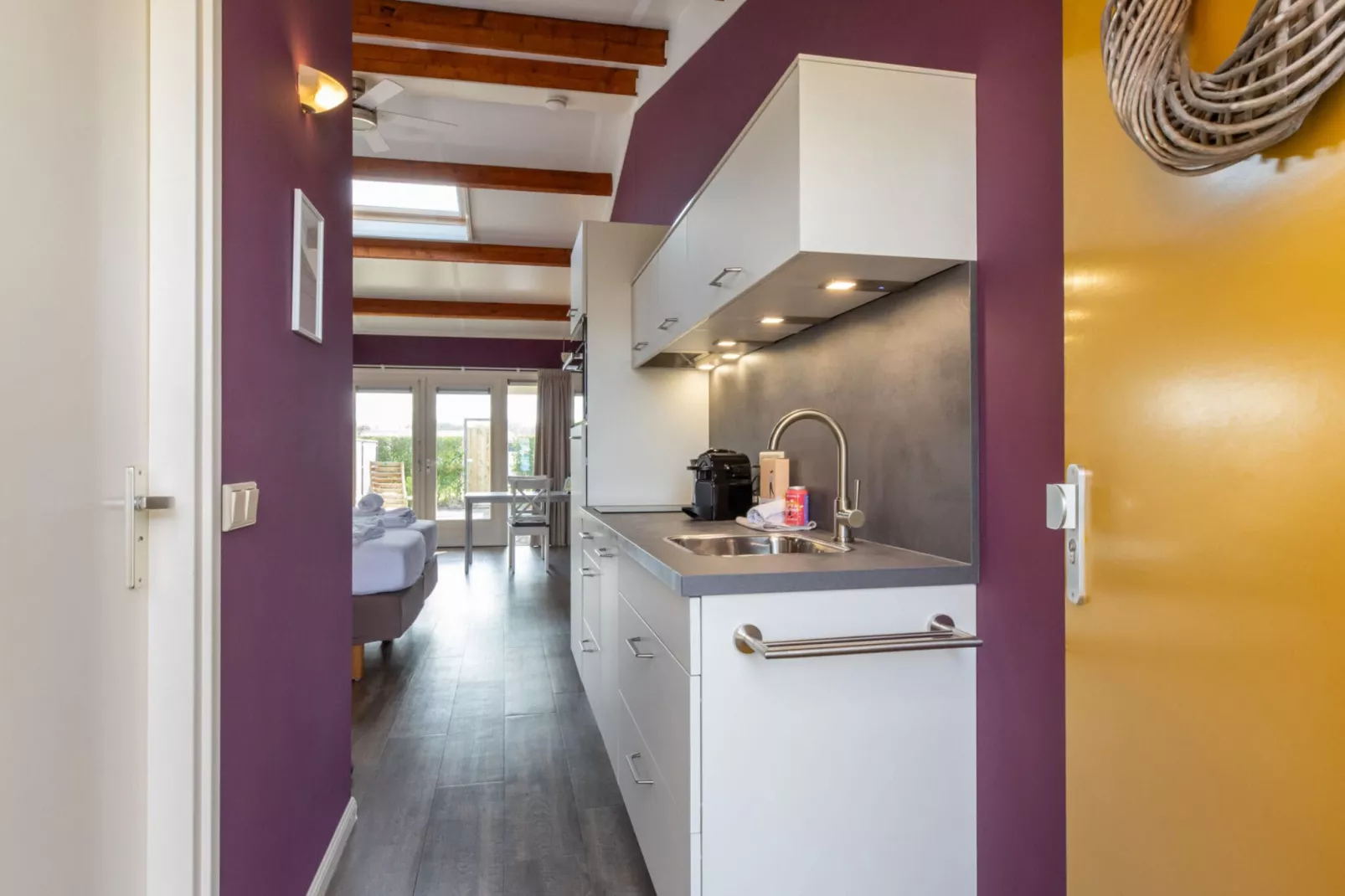 Studio - Vlissingsestraat 3-3  Koudekerke-Keuken
