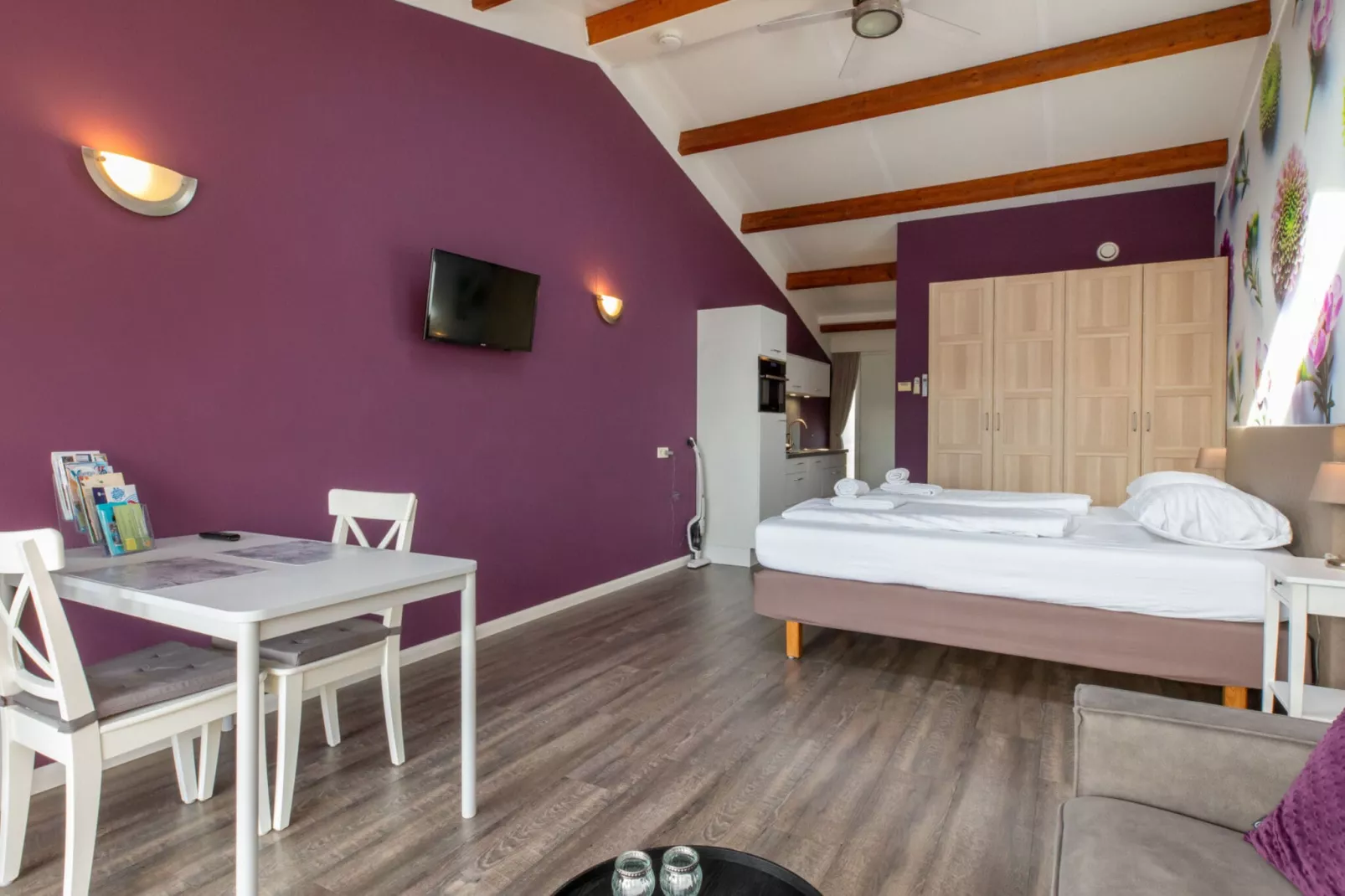 Studio - Vlissingsestraat 3-3  Koudekerke-Slaapkamer