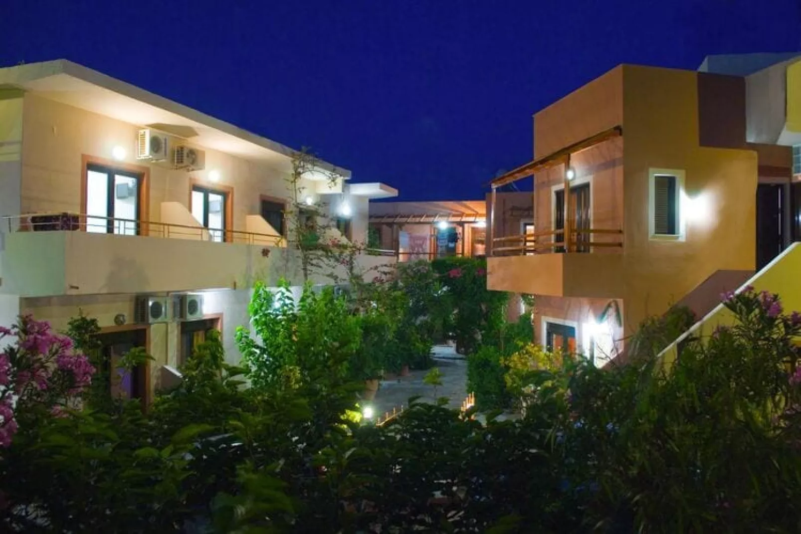 Holiday home, Paleochora-Apartment 1 bedroom 4 pax - Buitenkant zomer