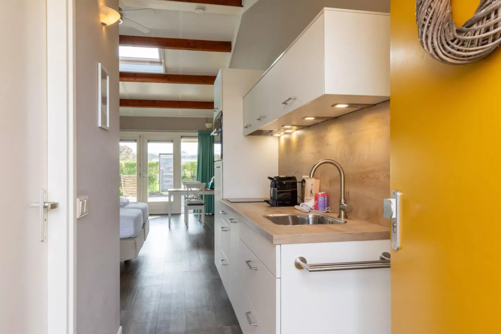 Studio - Vlissingsestraat 3-2  Koudekerke-Keuken