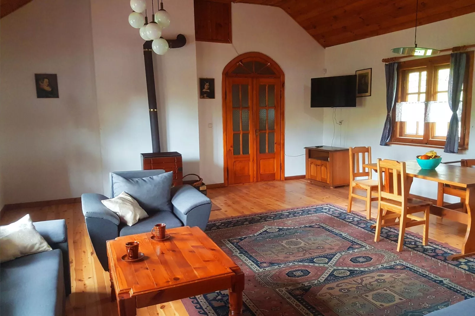 Holiday home Zygmuntowka gorny-Woonkamer