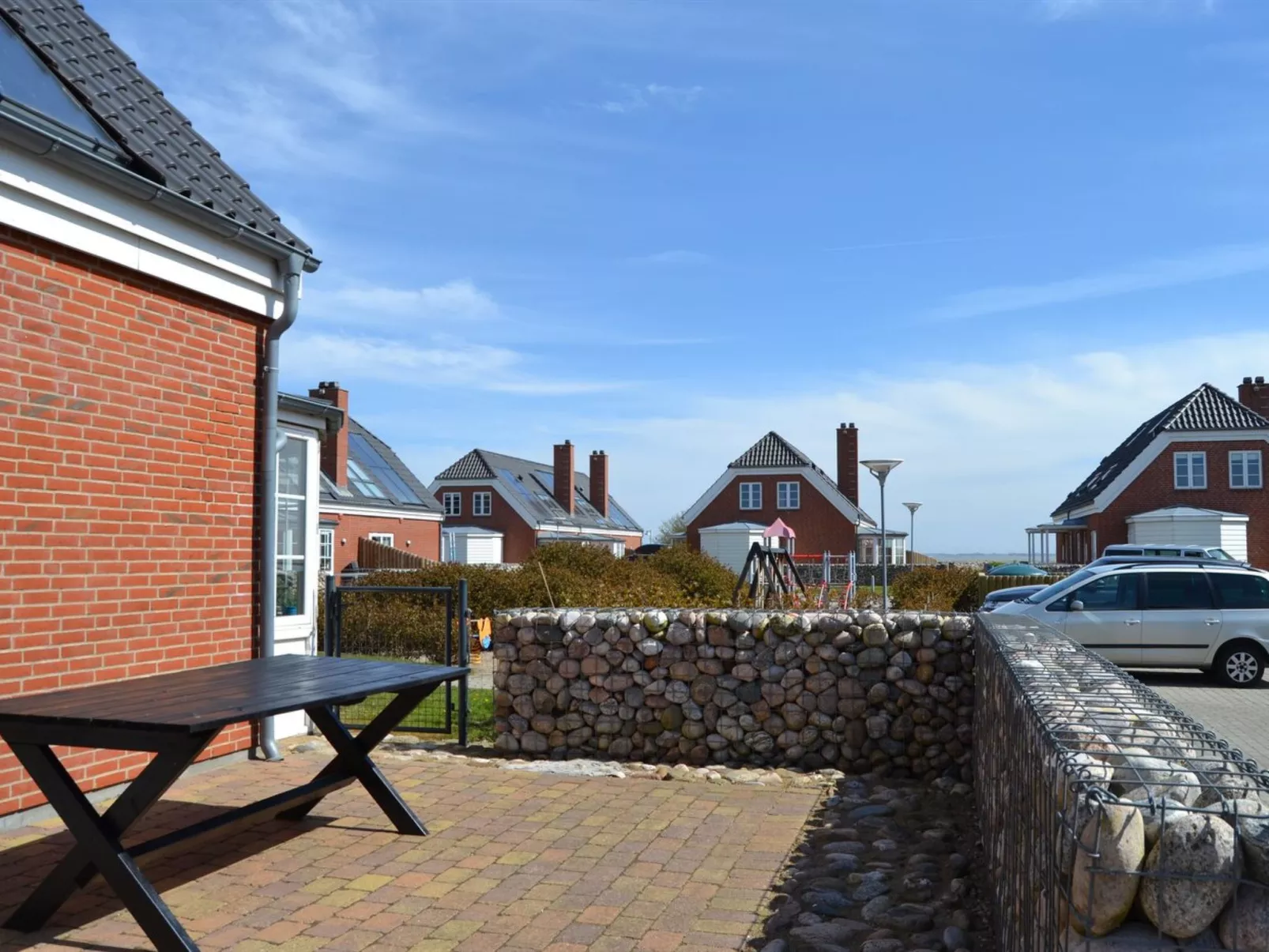 "Joonas" - 100m from the sea-Buiten