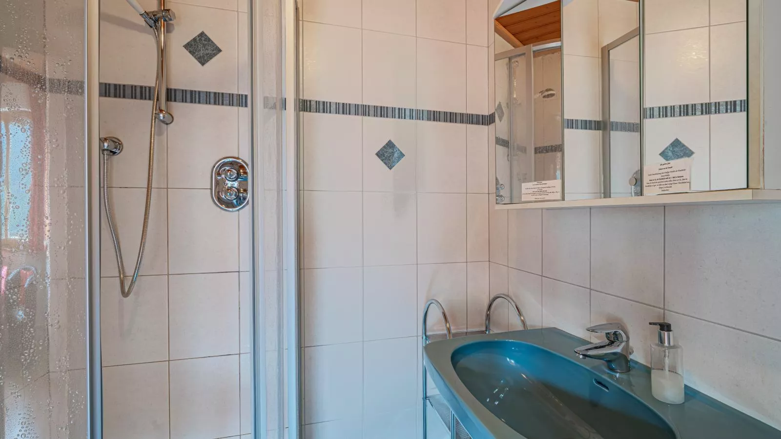 Kleiner Falkenstein-Badkamer