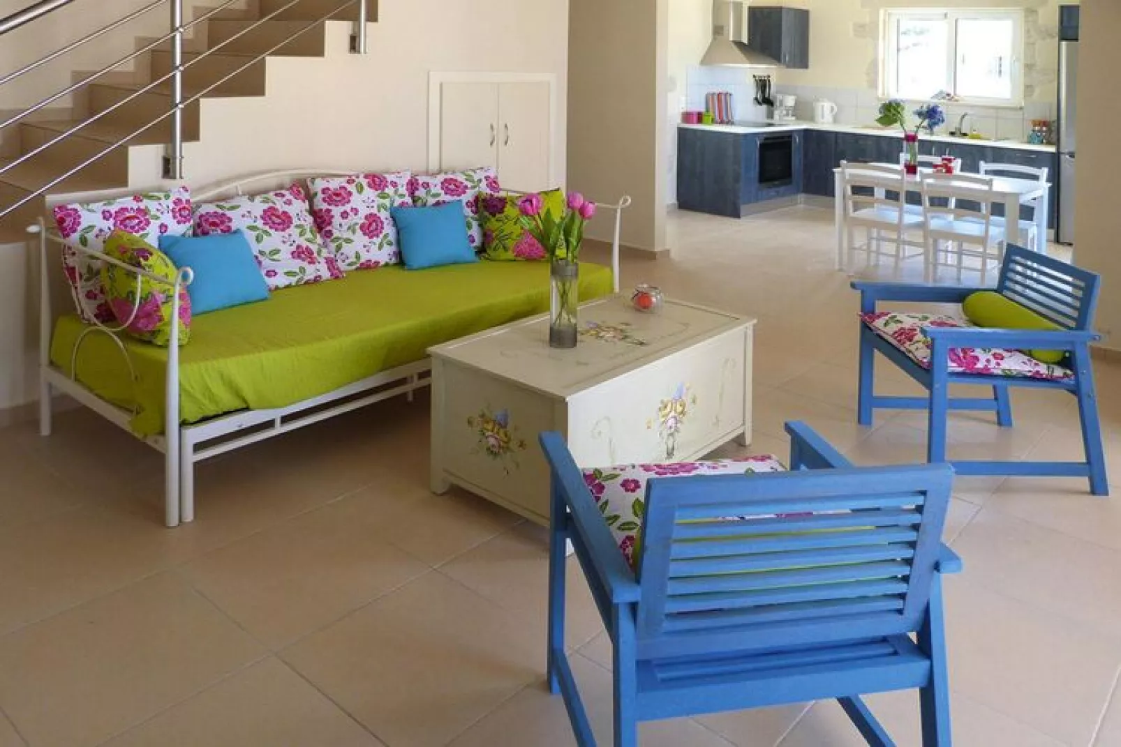 Villas Azure Beach, Nopigia-2-bedroom-villa - 85 sqm with sharing pool-Woonkamer