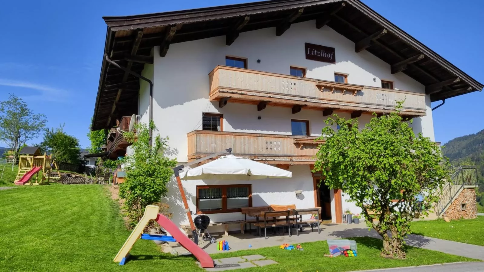 Kraftplatz am Litzlhof-Buitenkant zomer