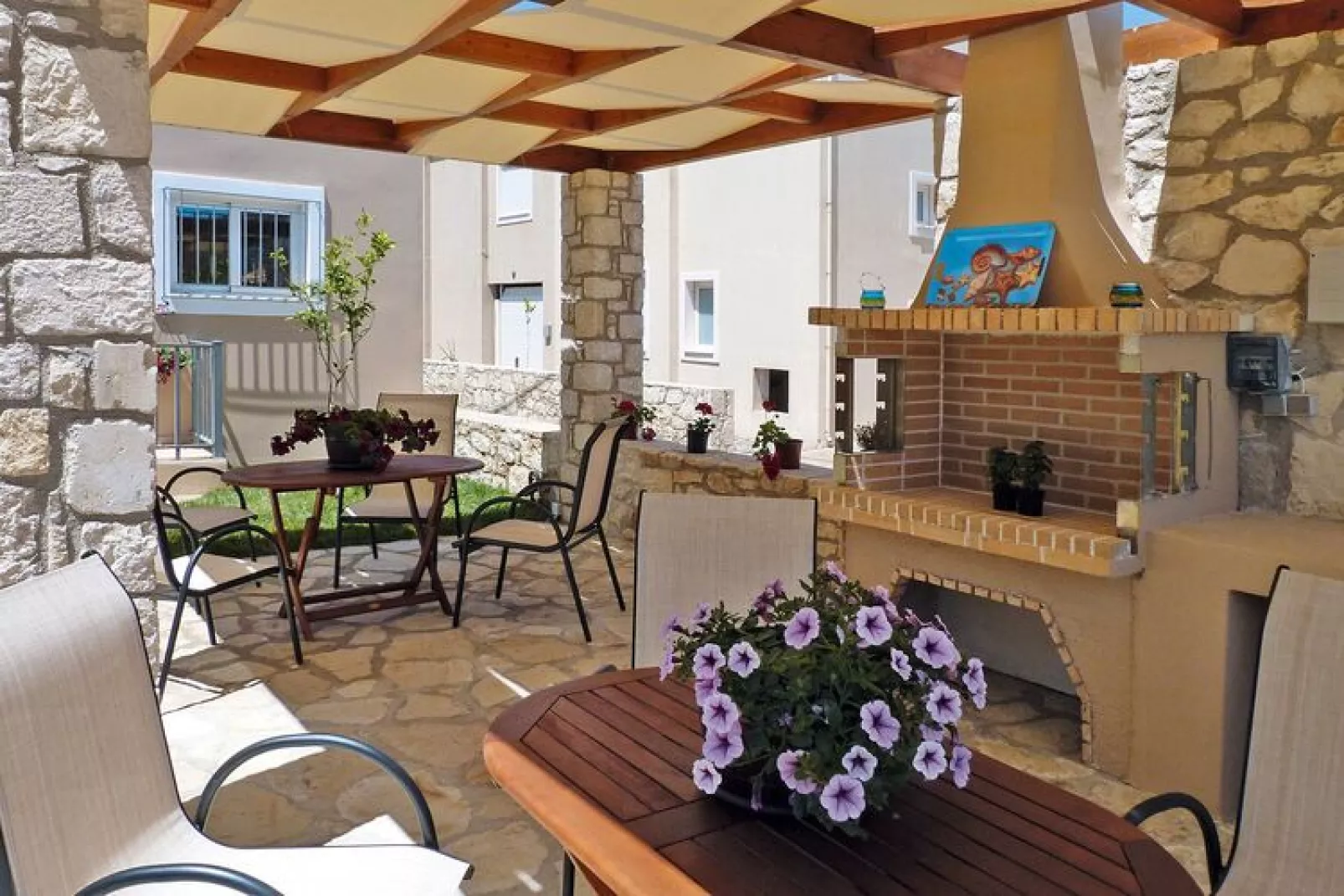 Villas Azure Beach Nopigia 3-bedroom-villa - 100 sqm with sharing pool-Buitenlucht