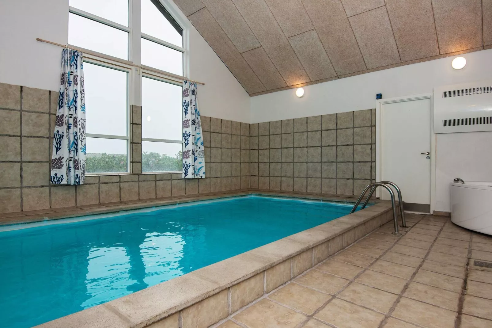 18 persoons vakantie huis in Harboøre-Zwembad