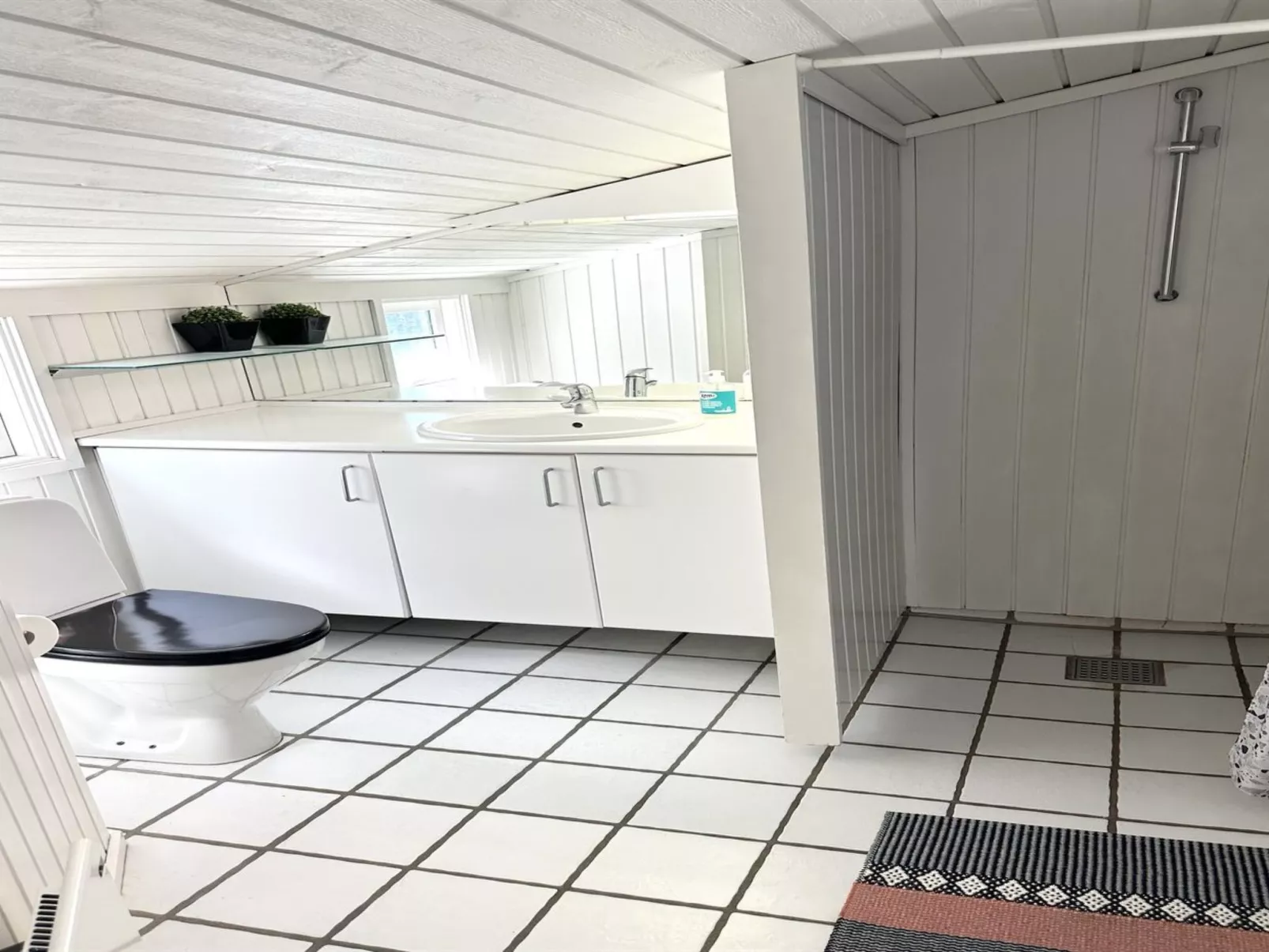 "Halwarth" - 250m from the sea-Binnen
