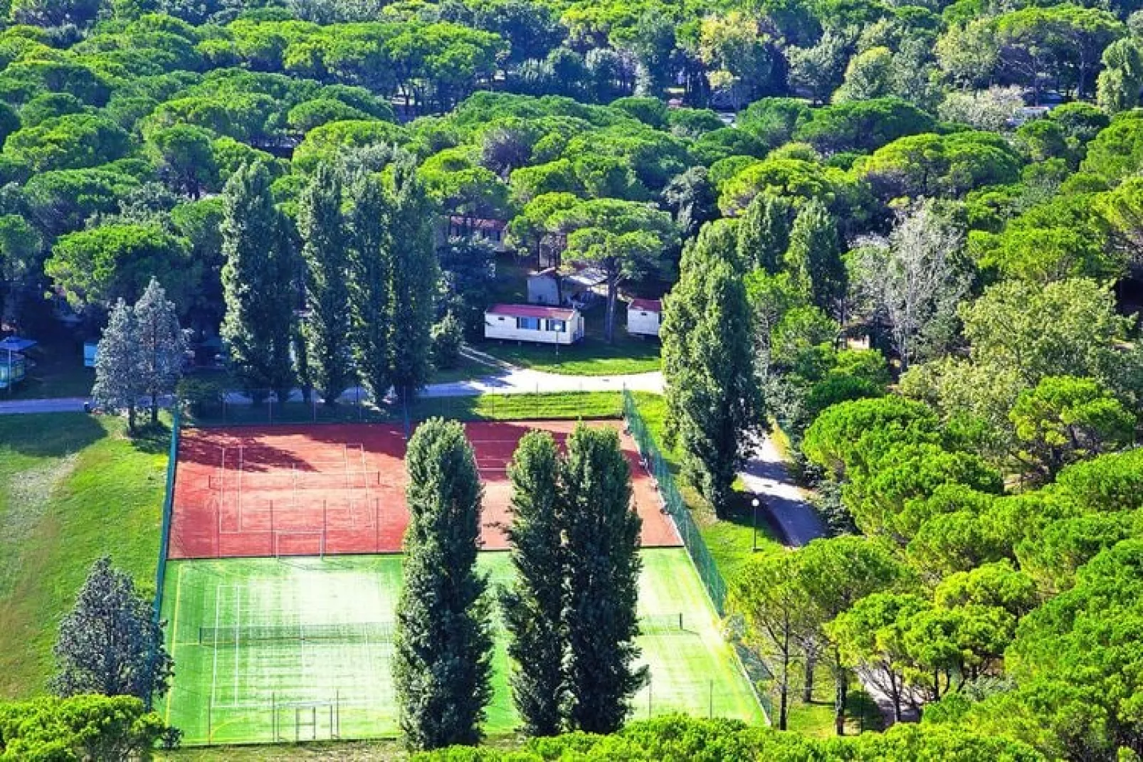 Holiday resort Belvedere, Grado-Gelso-Tuinen zomer