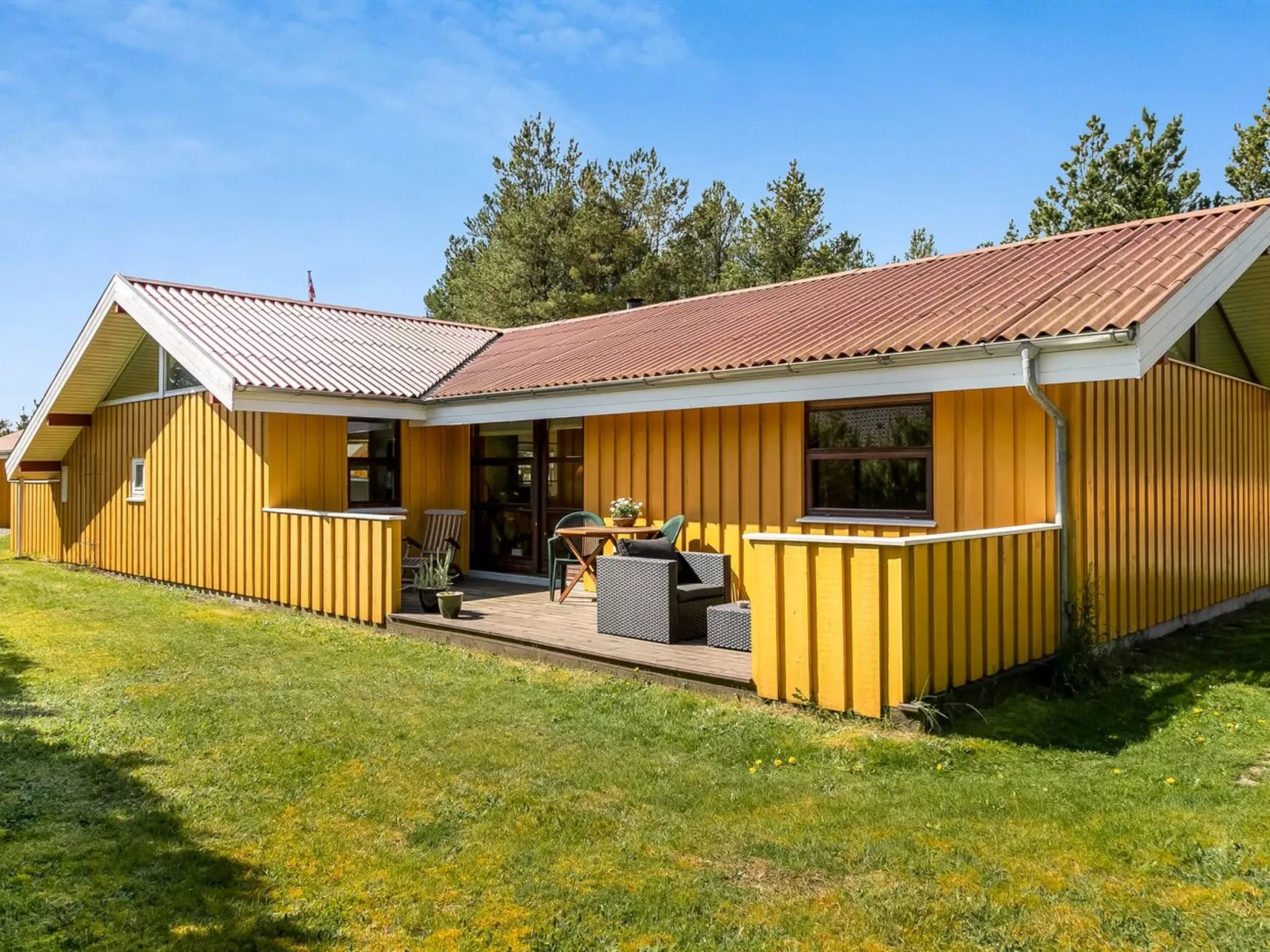 "Vetle" - 2.8km from the sea-Buiten