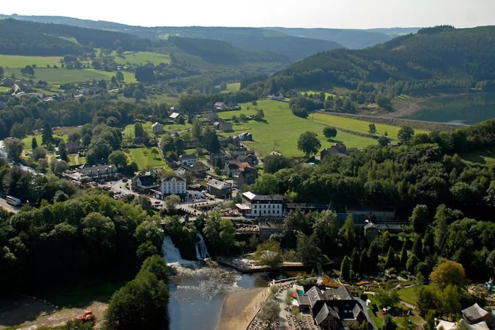 La Petite Cascade-Gebieden zomer 5km